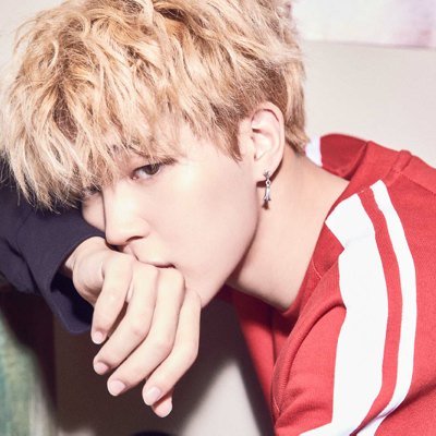 valhalla_mochi's profile picture. A.R.M.Y.| Serendipity| Jimin bias. 🌸😽💞🍁