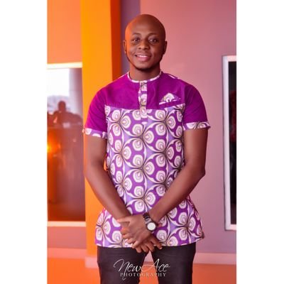 Tech Recruiter||Google Certified Project Manager||Strategist||Data Scientist|| Event host|| Consultant ||YNWA|| Bookings: alasaosamuel@gmail.com