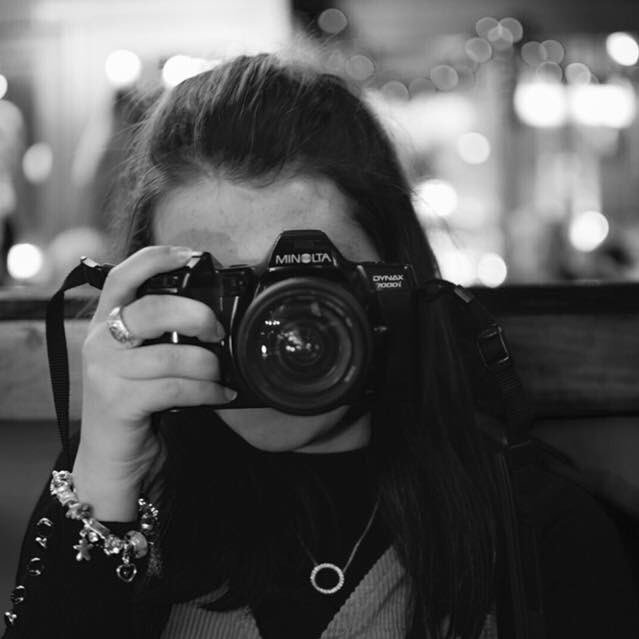 Blogging, photographing, guitar'ing. Email: molliebeatrice@outlook.com