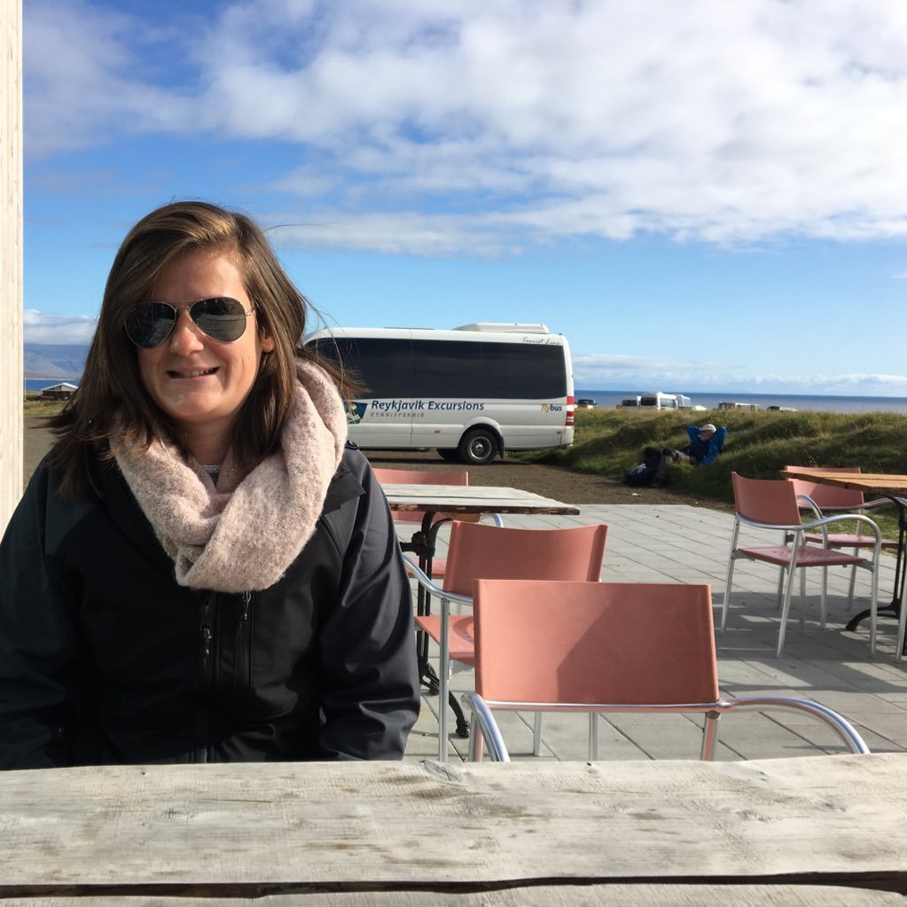 Lynnsesier's profile picture. 