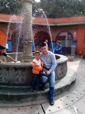 Me gusta el desarrollo web aun que apenas estoy aprendiendo me atrae mucho siempre logró lo que me propongo y no me gusta que me subestimen