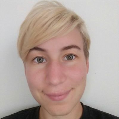 Wannabe Web Designer with a passion for games