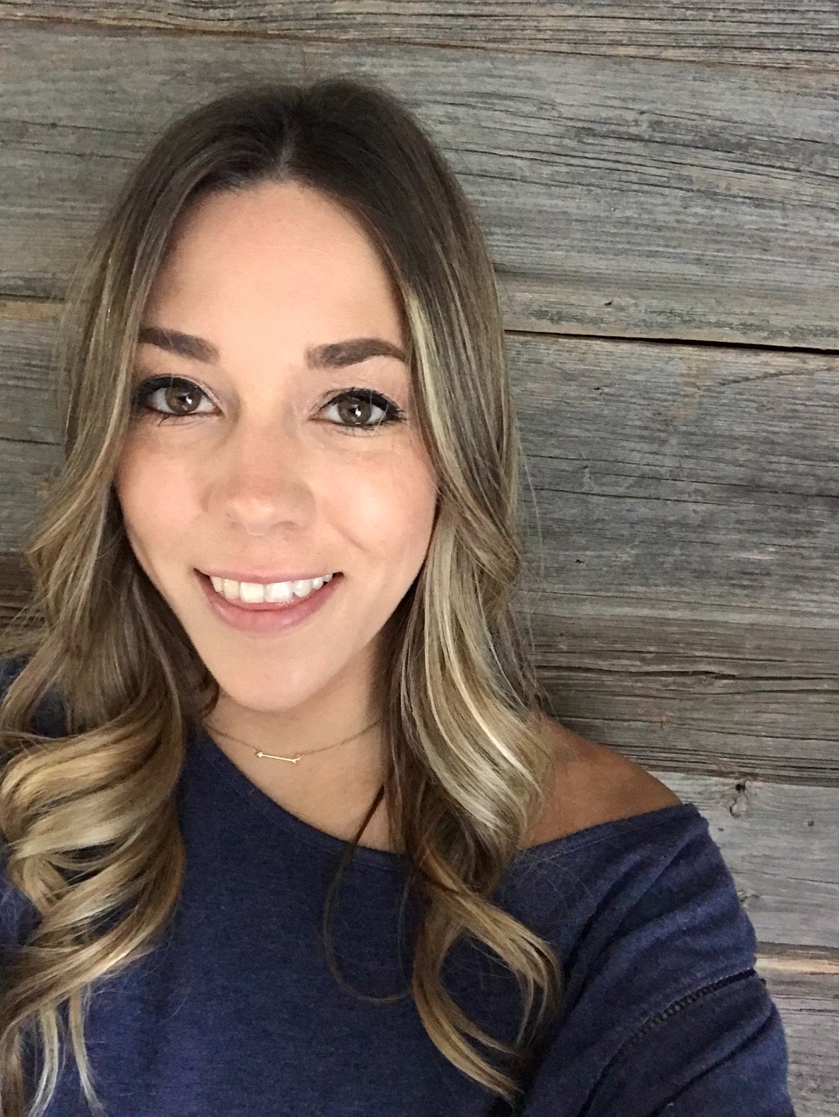 jcote101's profile picture. • Enseignante • franco-ontarienne •