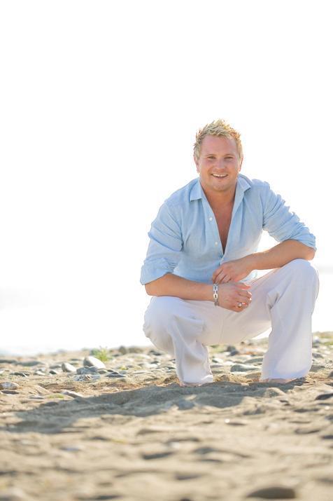 JontyRLewis's profile picture. Living and creating the dream! Marbella based interior designer as seen on UKTV´s Marbella Mansions.