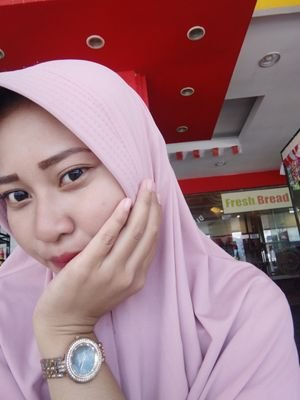 Purnomo91184301's profile picture. Menuju sukses