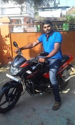 SavanMurugesan's profile picture. 