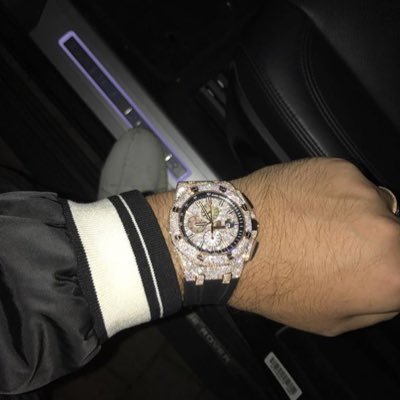 SOBRlETY's profile picture. @PICKlNG