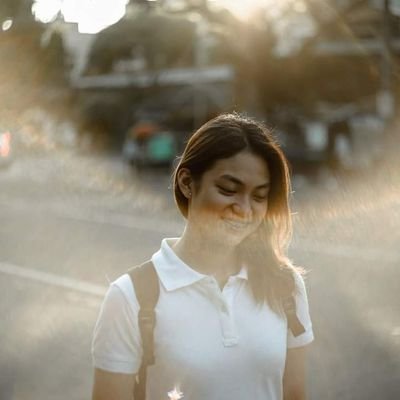 🌸 | Lasallian | Anthonian | Future Doctor | Part-time Photographer ❤ 🍪🥧🍰 : @sweetsupplyph 👗👚👕 : @manila.dresser 📸 : @michelangelo_ph
