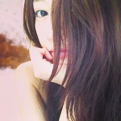 R_A2708's profile picture. Fil-Chinese ★ Ambidextrous