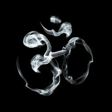 Giri82465713's profile picture. g