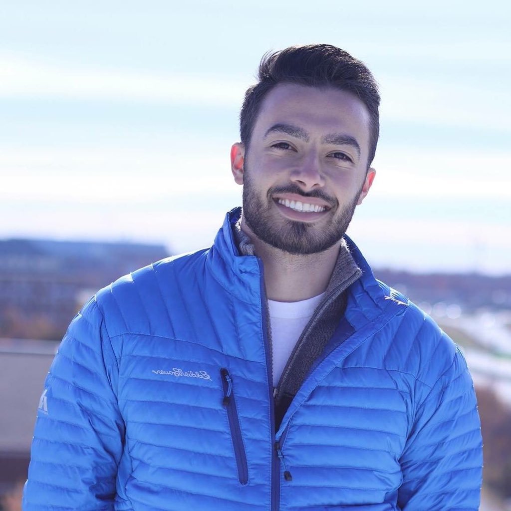 ChrisArslan's profile picture. enjoying life with good ppl