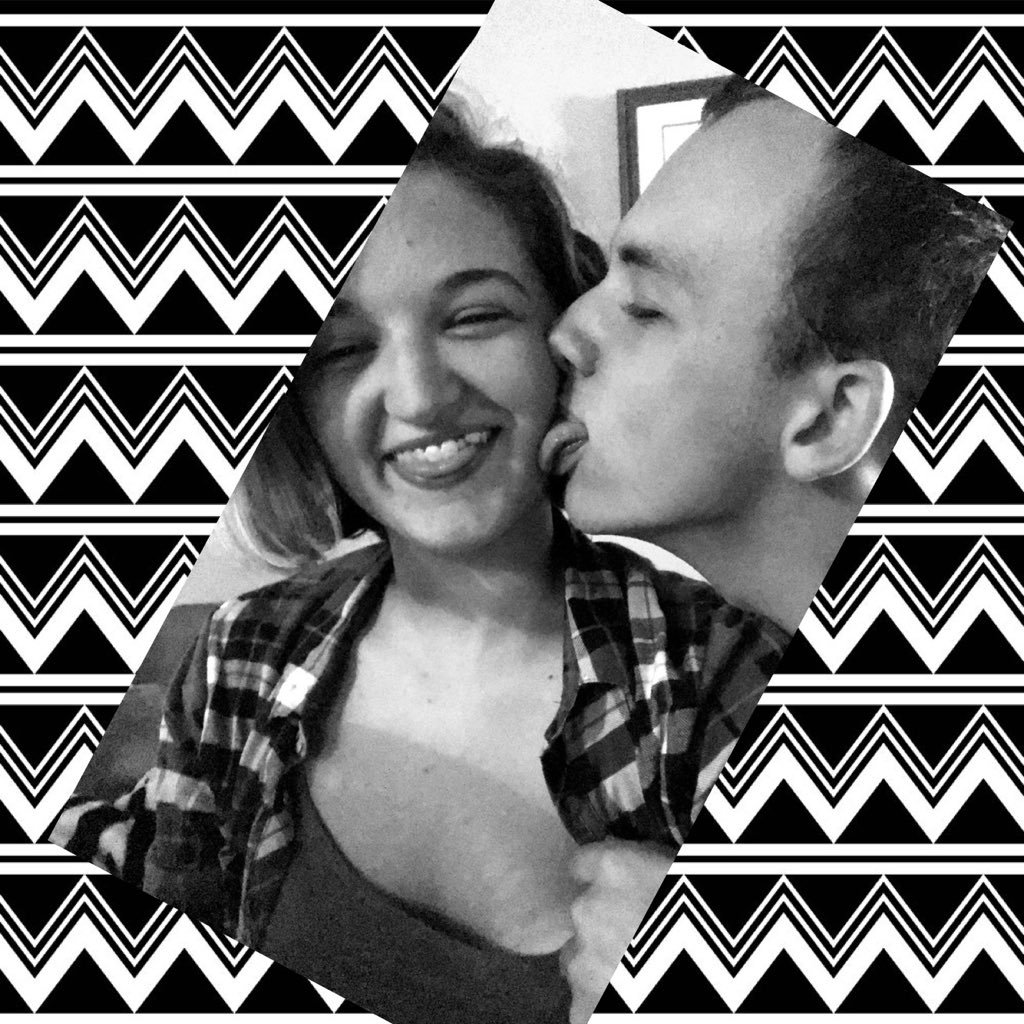 peepz143's profile picture. Laugh as much as you Breathe, Love as much as you Live 💜