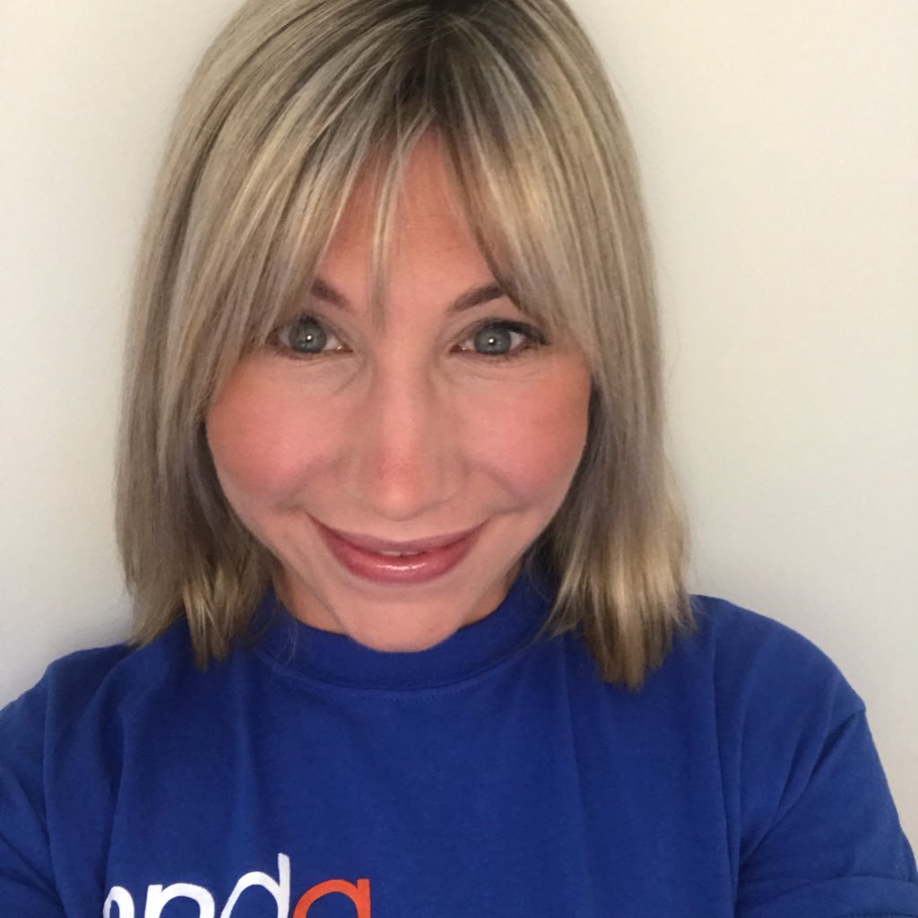 Community Fundraiser @mndassoc supporting all things baking, walking and staying silent! Tweeting about charity, fundraising and being a Mum. Views all my own.