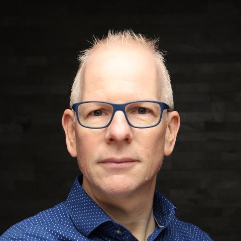 jos_jong_nl's profile picture. Author, presenter, blogger, and twitterer about the future of programming languages, databases, and vertically integrated architectures.