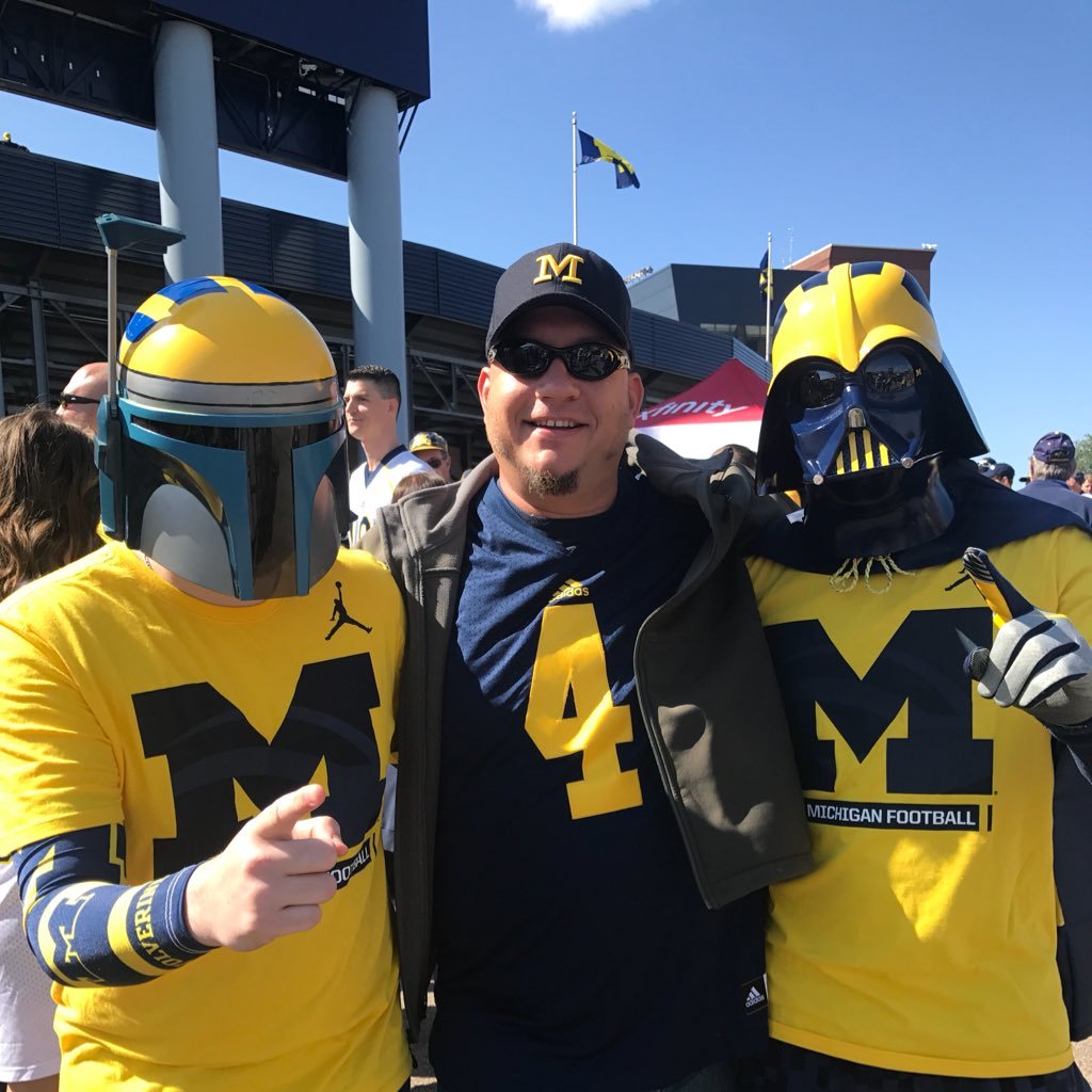 Gigantic Michigan fan - huge Colts fan and lover of Family, Music (https://t.co/PL4Fa0OVJf), and Science