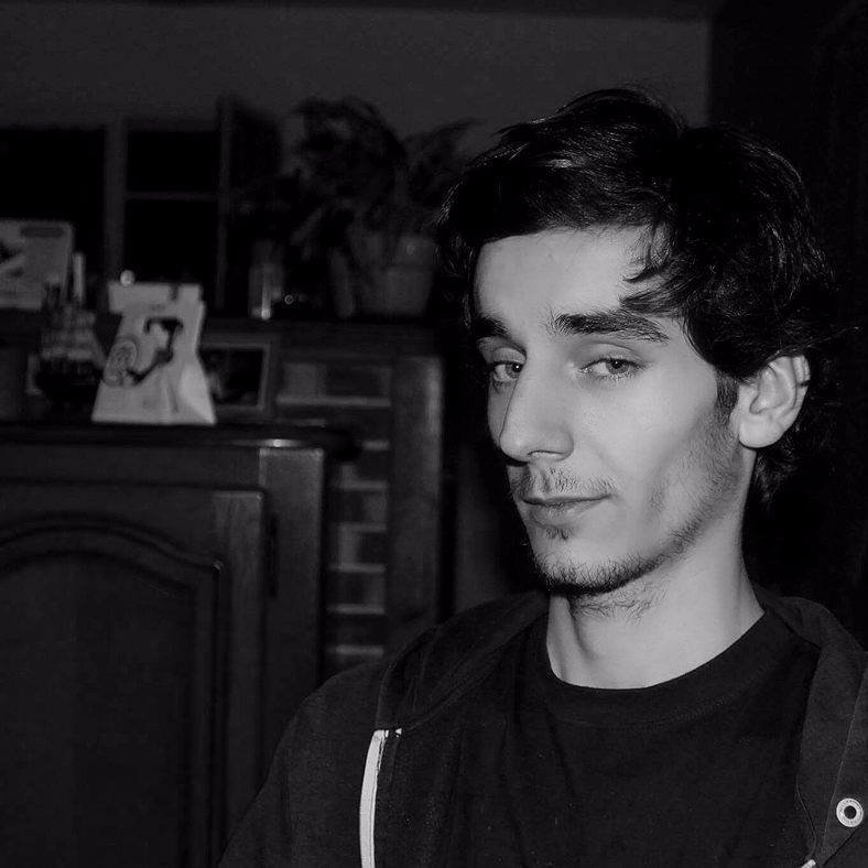 Pierre_METAL's profile picture. Biographie