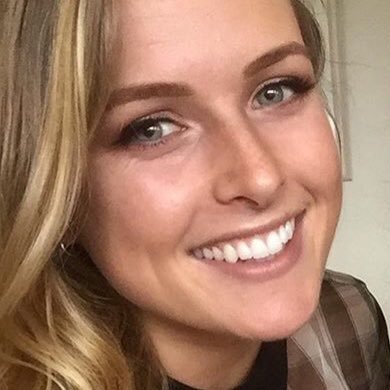 CallMeEefah's profile picture. Imperfect but doing my best. Londoner, lefty and lover of all. Anxiety sufferer. Mental Health advocate. Obsessed with being at home in pjs.