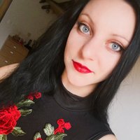 Eva Lovett - @eva_lovett Twitter Profile Photo