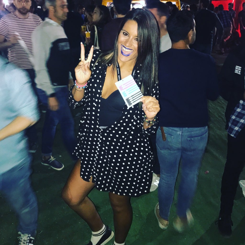 Neob_87997's profile picture. 新しい友達を作るのは大好きなのよ！フォーしてくれたら、あたしの写真を見せてあげるわ
 😋💋💋