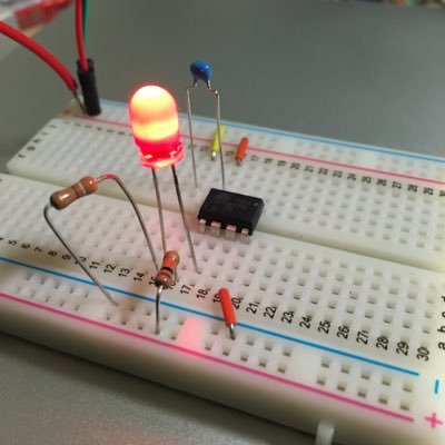 趣味用アカウント。興味あり:電子工作、科学、宇宙、DIY、KiCad、Arduino、RaspberryPi、Python、ドローン、3Dプリンタ、Fabスペース。PICかAVRかで言えばAVRマイコンが好き。