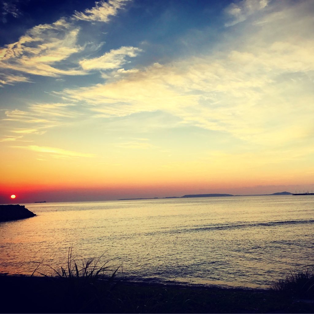 自然☞山^川~海€太陽＊空気☆を体全体で感じて生きていく。最高に気持ちいいぃ。でぇじなぁ忙しいけど楽しい。ゆいま〜る[助け合いのこゝろ]を大事なにしたい。農業を通じ自然の偉大さを感じる。未来の子供たちの幸せのために。 agriculture I Love ROAD BIKE/Surfin/BASEBALL