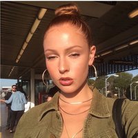 gringa pendeja (@_zweee) Twitter profile photo