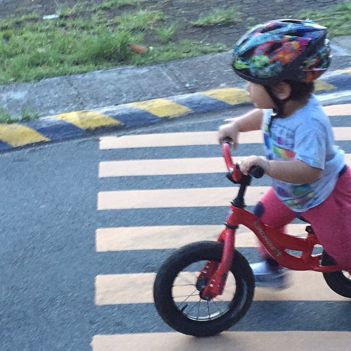 KatKidlat's profile picture. Because I can.