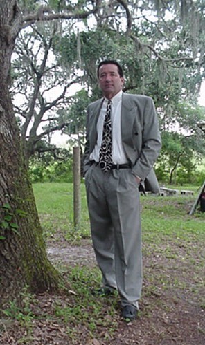 YourAgentBroker's profile picture. 