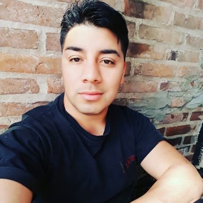 92Ezemansilla's profile picture. 