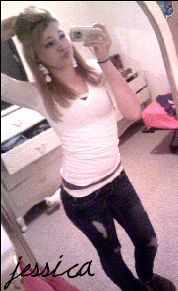 JessicaMarie_x3's profile picture. Stronq; Lovinq; Determined; Learninq as I qo .