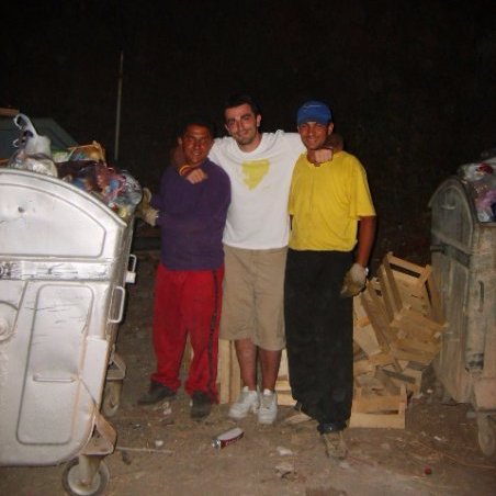 gutovicaleksa's profile picture. can’t we all just get along?