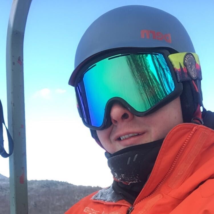 Tgill15's profile picture. 