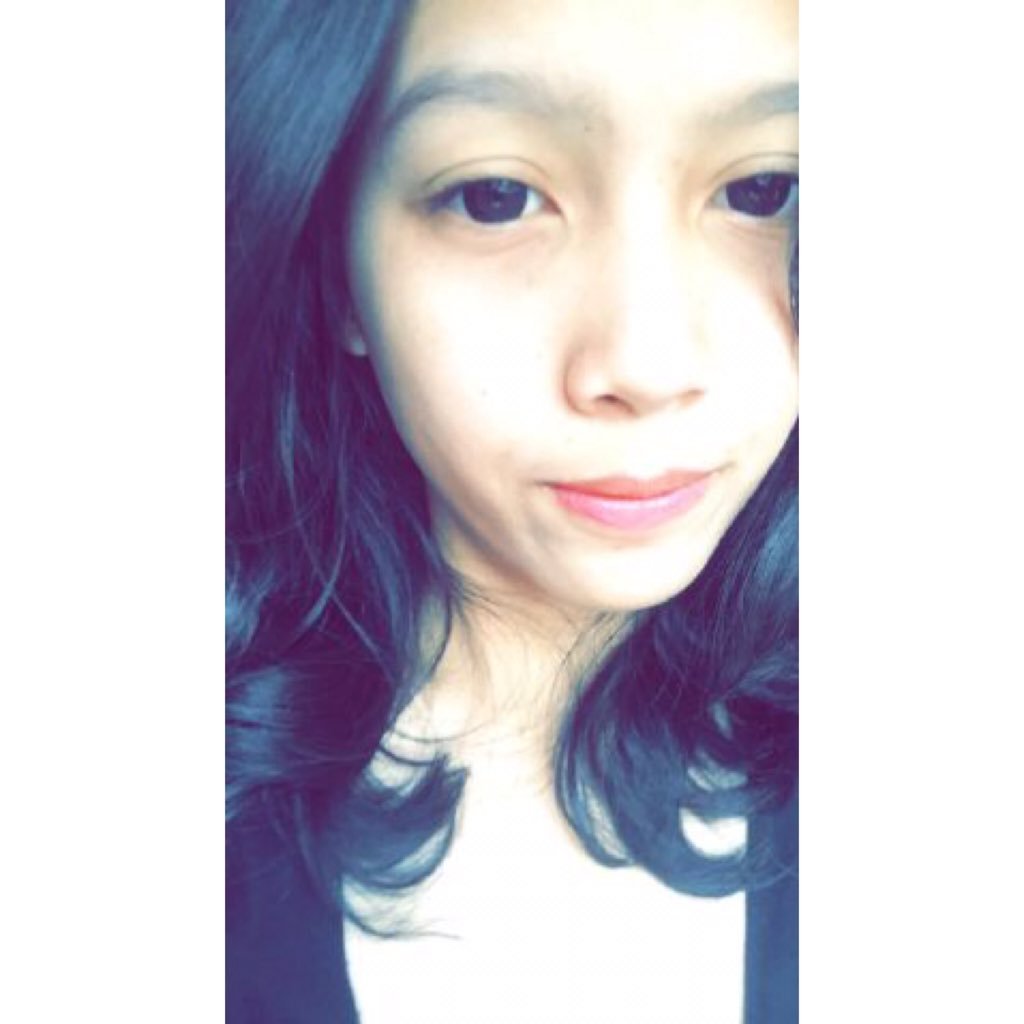 amaliaaaaaos's profile picture.