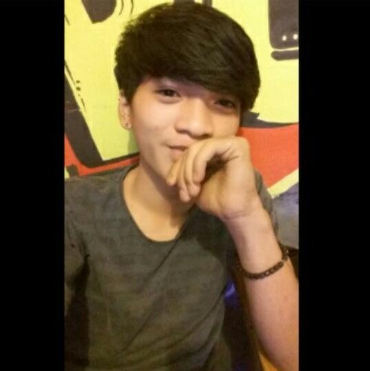 klikMAY's profile picture. EatSleepRace (˘ʃƪ˘) #125  
PRTproduct11-12 O:)