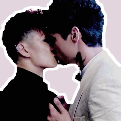 Account dedicated to the most passional (not) fictional couple on TV. Malec/Shumdario pics, gifs and fresh news! 👑[ @MatthewDaddario & @HarryShumJr ]👑