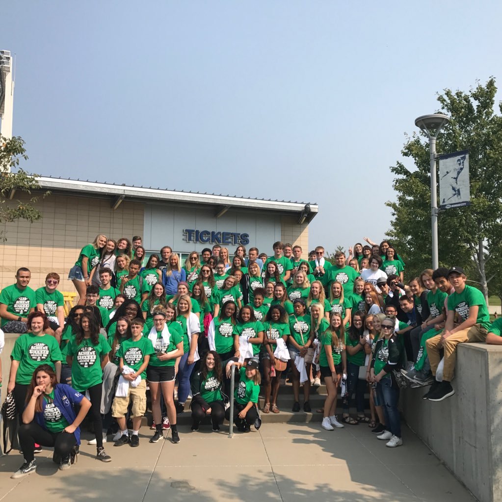 Lafayette DECA teaches students the value of business/marketing by doing community service, taking field trips, and competing at competition!