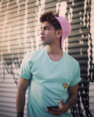 Personita con un fuerte amor por @Juanjaramilloe 💙🐘 todo el amor desde Costa Rica