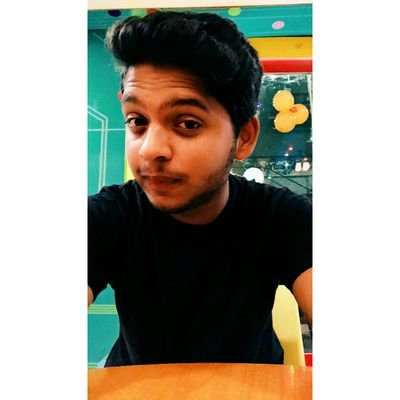 vinamrakapoor's profile picture. 