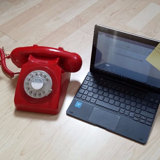 HomeworkConfess's profile picture. Confessions of a Homeworker