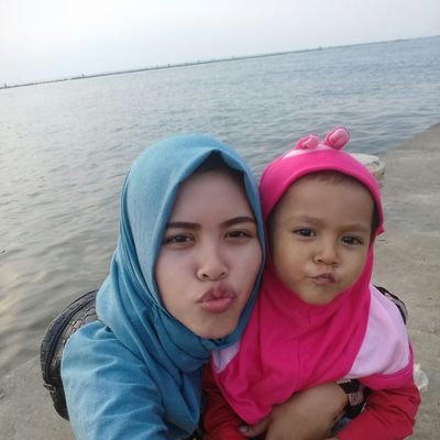 fatikhah_88's profile picture. selalu happy dan semangat...!!!😊☺!!!