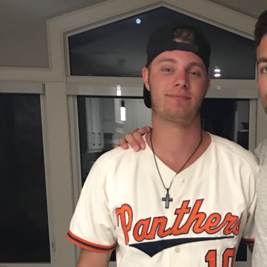 B_Zigggg's profile picture. USC Upstate. Chapman Alumni. Limestone Alumni. living life to the fullest #carpediem #kappasig #VOLSNATION Gotta love Rocky Top!