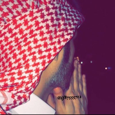 رجلاً قد لا يعرف معاني كثيره لكن ، يحب العيش في سلام !