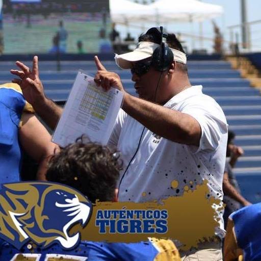 I'm THE Offensive Line Football Coach of the best football program in Mexico @UANL_Autenticos.
Offensive Coordinator AT @FundidoresLFA