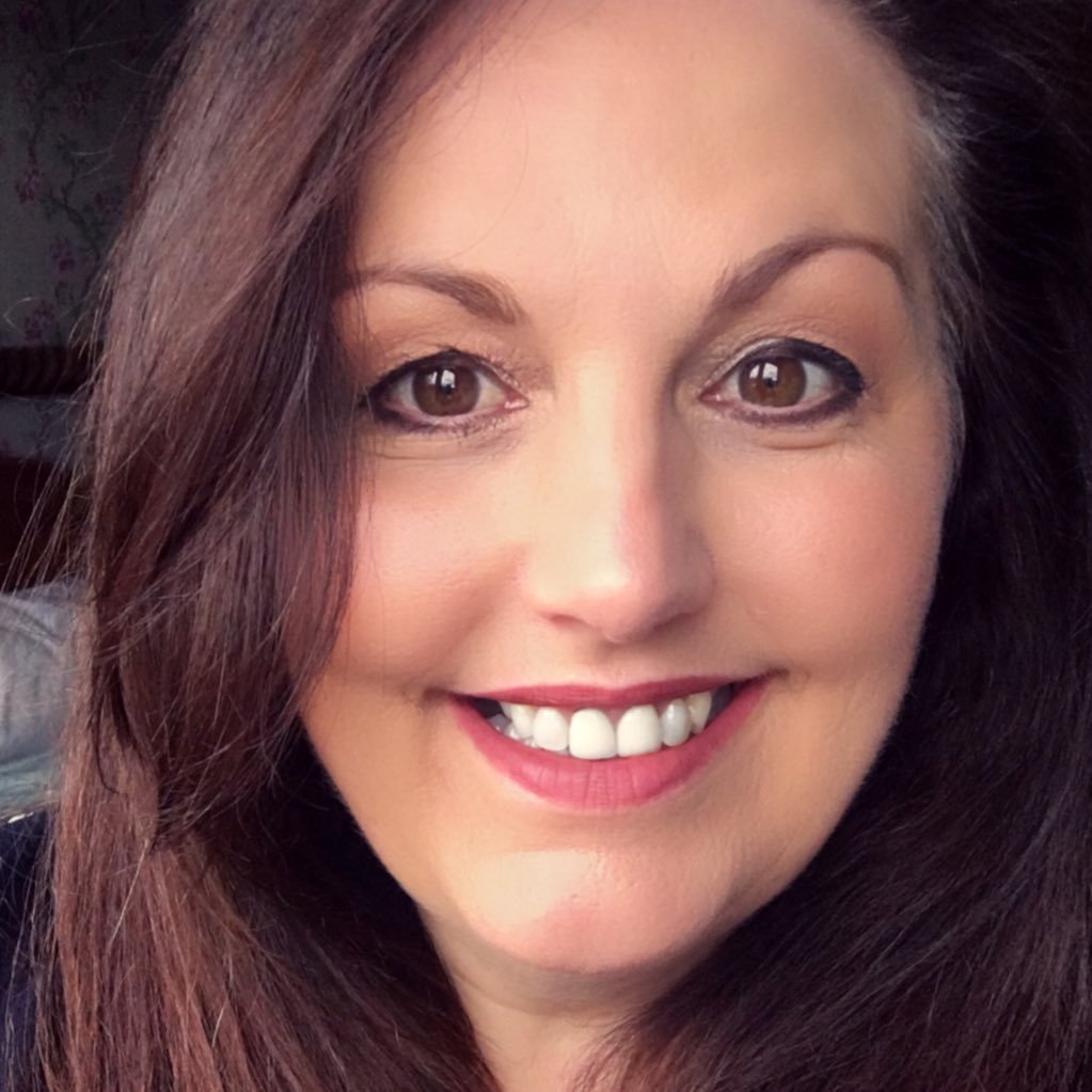 pinkdaisysarah's profile picture. Peace Studies Graduate, Educate The Kids rep, Independent Distributor of Sheersense , Lipsense lover