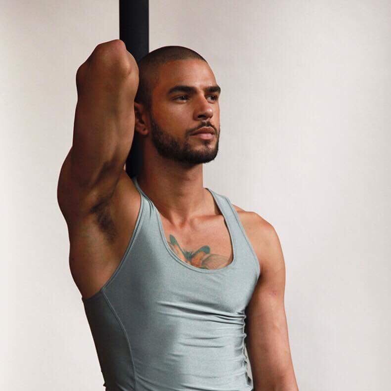 Circus Artist/Performer #TheChosenHaram https://t.co/cPaguHWiD9