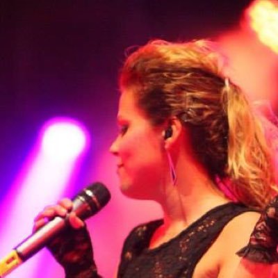 lara_fabbri84's profile picture. Musica&sorrisoni 😁🎶