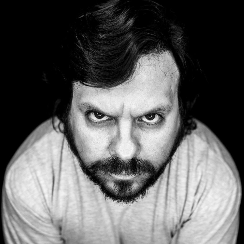 Advocatus, Fotógrafo hobbista, Librepensador
