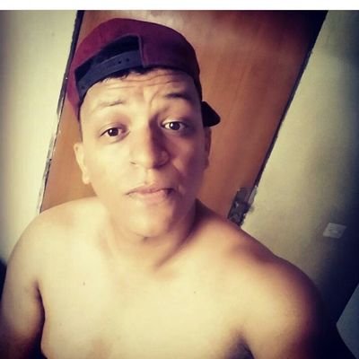 Esportista  nato .. pai do anjo Breno Yuri
