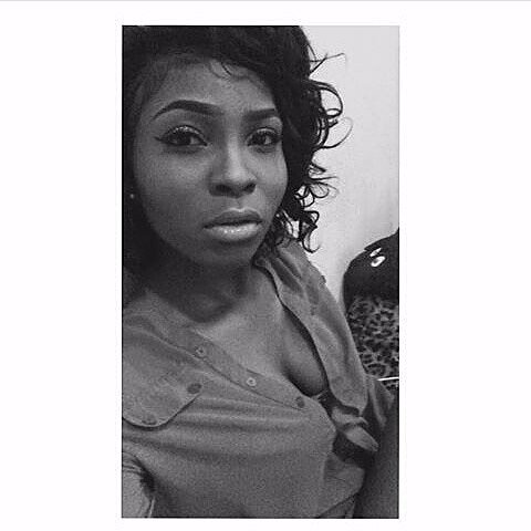 Posh_Nancy's profile picture. 