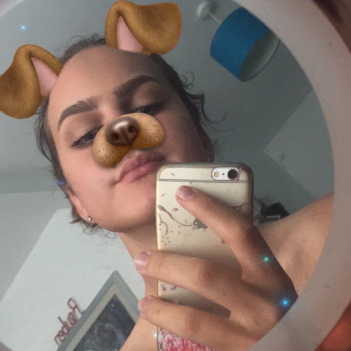 WheelerReuben's profile picture. SC: Reubs147 - Art student - Living the Veggie Life 🐮= 👯- 🍔